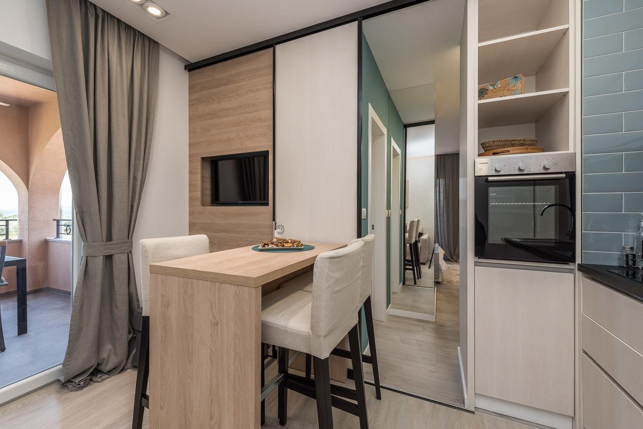 Luxury Apartments Garden Sukošan Exterior foto